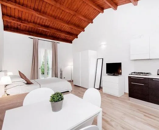 Dalmati House 2* Rome