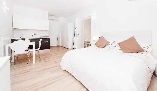 Aparthotel Dalmati House