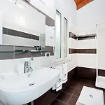 아파트호텔 Dalmati House 2*