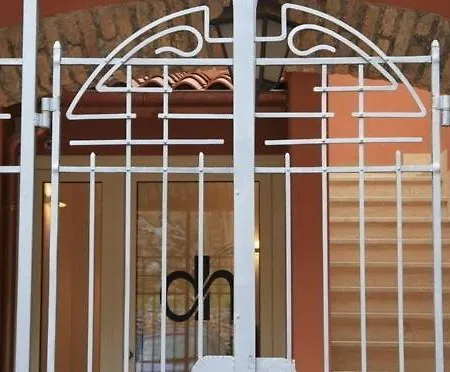 Apartmanhotel Dalmati House