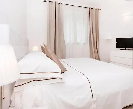 Dalmati House Apartmanhotel